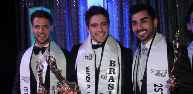 Andrio Frazon (centro), brasileiro, venceu o Mister Turismo Internacional 2014 - Reprodução/Facebook