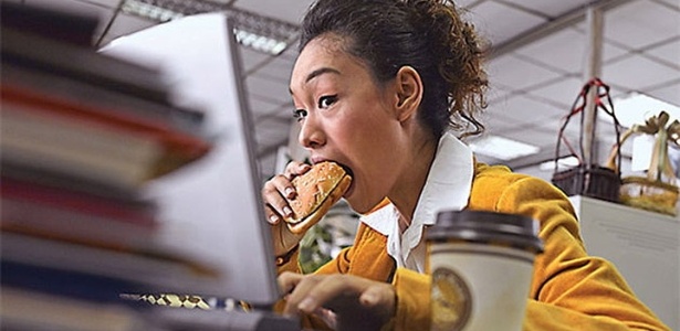 Junk food demais pode modificar o comportamento alimentar, aponta estudo - Getty Images