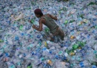 O que significa a palavra plástico? - Danish Siddiqui/Reuters