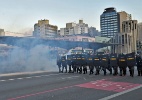 PM leva 13 grevistas para delegacia após tumulto em estação de metrô - Nelson Almeida/ AFP