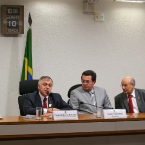 O ex-diretor administrativo da Petrobras Paulo Roberto da Costa depõe na CPI da Petrobras no Senado - Pedro Ladeira - 10.jun.2014/Folhapress