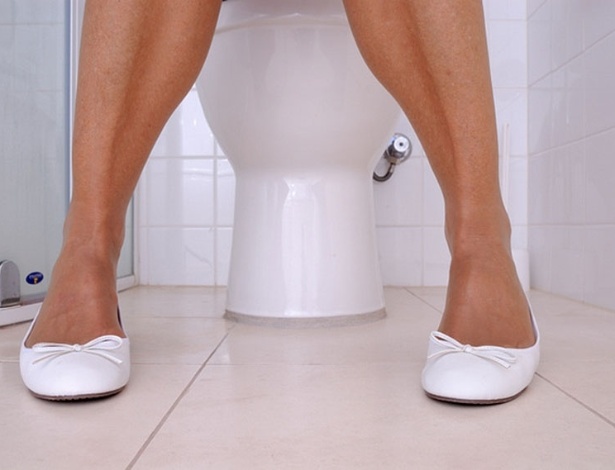 Chega de mudar de assunto: muitas doenças e problemas do organismo podem ser resolvidos se prestar mais atenção ao que você deixa no banheiro - Getty Images