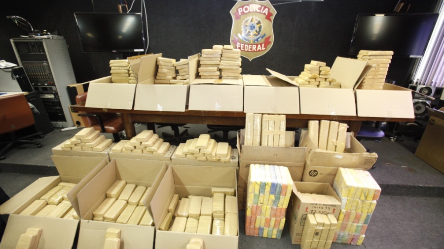 Polícia Federal apreendeu 761 kg de cocaína e 130 kg de maconha em Salvador em 2014 - Edilson Lima/Agência A Tarde/Estadão Conteúdo