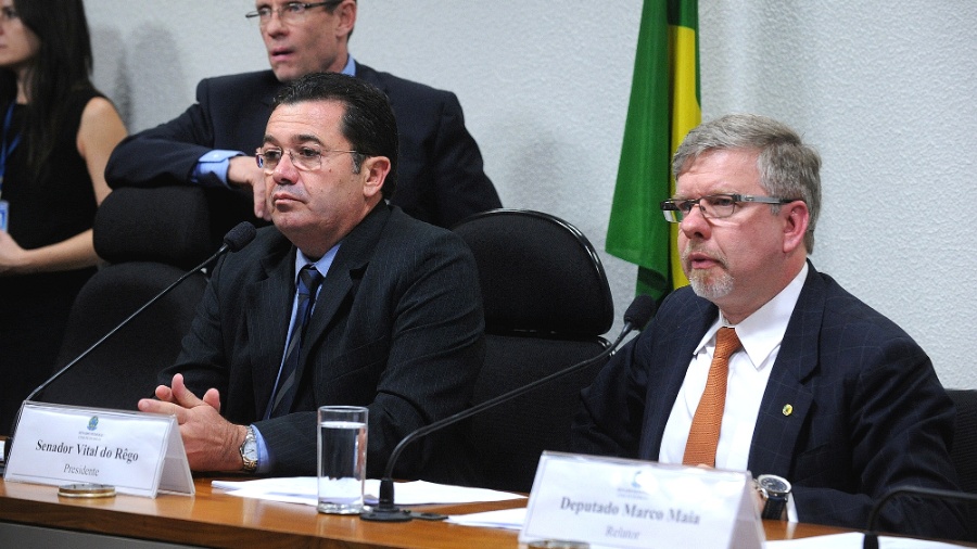 Vital do Rêgo Filho (à esquerda) à época em presidiu a CPMI da Petrobras, em 2014 - Gabriela Korossy / Câmara dos Deputados