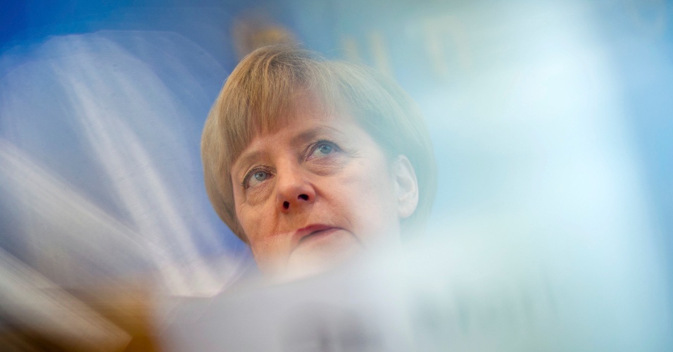 18.jul.2014 - A chanceler alemã, Angela Merkel durante uma conferência de imprensa em Berlim, na Alemanha