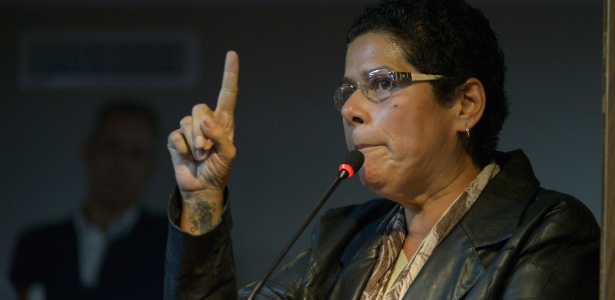 A deputada estadual Janira Rocha (PSOL) participou de ato público contra as prisões de ativistas, na sede da OAB - ERBS Jr./Estadão Conteúdo