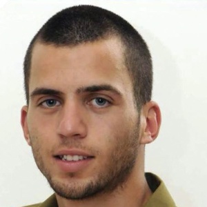 O sargento Oron Shaul, 21, membro da unidade da Brigada de Golan do Exército israelense, está desaparecido em Gaza - Reuters