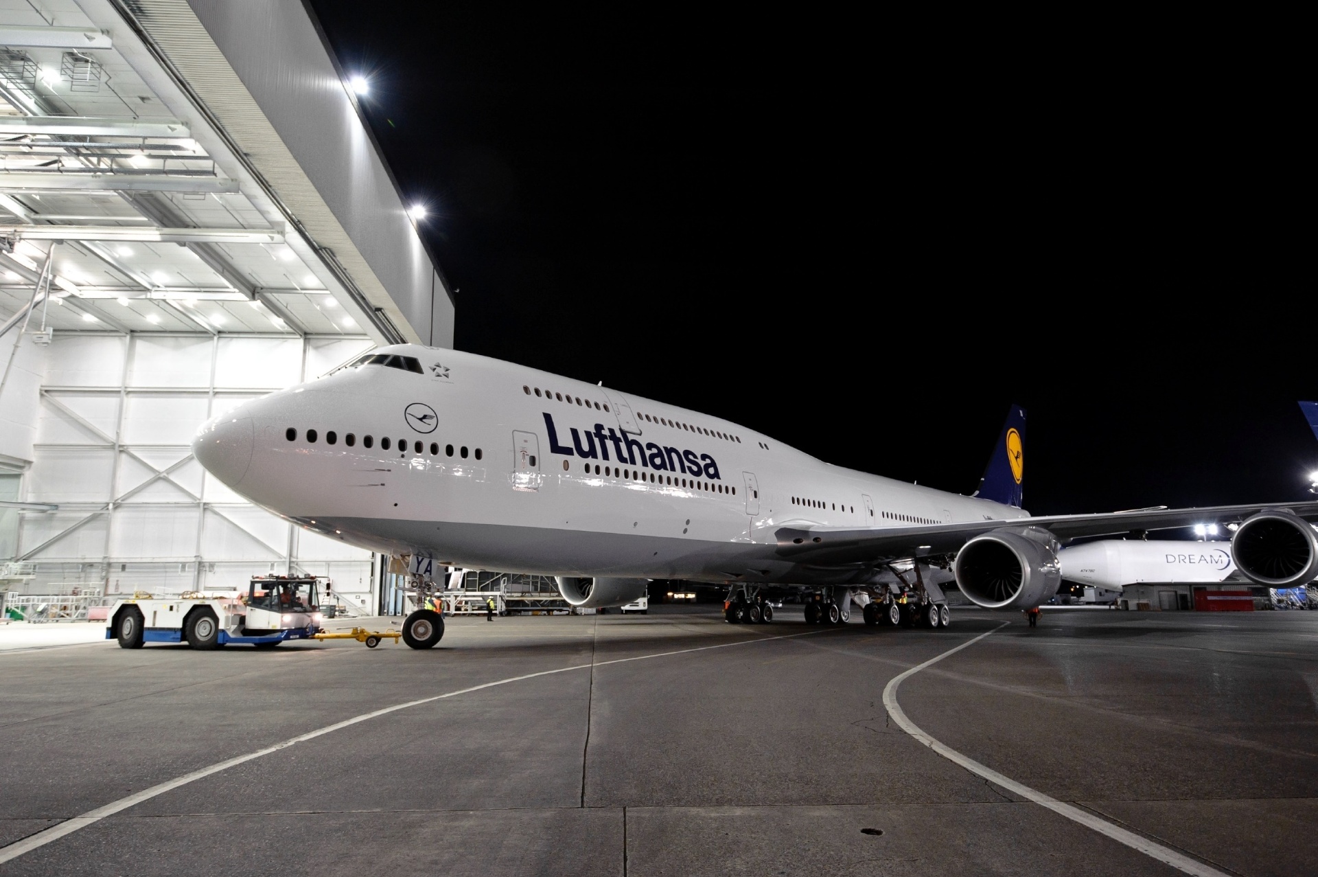 07.ago.2014- A companhia aérea alemã Lufthansa vai lançar em 10 de dezembro a classe econômica premium. Os primeiros aviões a contar com a nova classeserão os 747-8 da Boeing. Dentro de um ano, até dezembro do próximo ano, todos os voos de longa distância vão oferecer a econômica premium - Divulgação