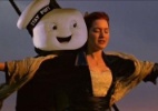 Desafio na internet propõe estragar filmes com boneco gigante de 