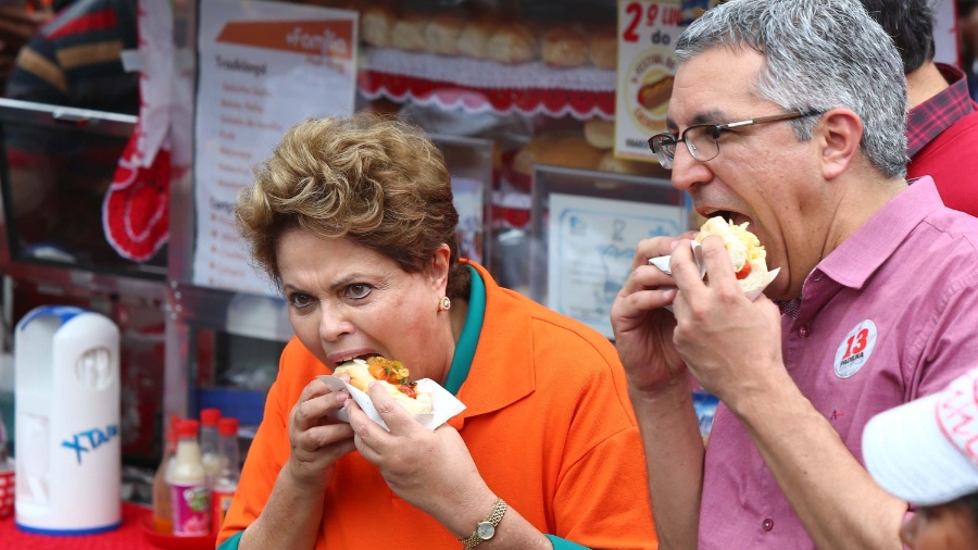 Dilma Rousseff e Alexandre Padilha: brindes feitos para os então candidatos em 2014 não foram pagos. Empresa afirma que foi à falência - Marcos Bezerra/Futura Press/Estadão Conteúdo