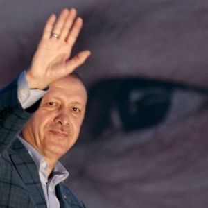 O primeiro-ministro da Turquia, Tayyip Erdogan, que venceu as eleições deste domingo (10) - Osman Orsal/Reuters
