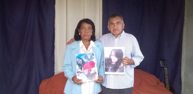 Casal mostra fotos da filha Grazielle Marques Silva, que foi assassinada em uma cidade do Rio de Janeiro em 2011 e enterrada como indigente - Arquivo pessoal