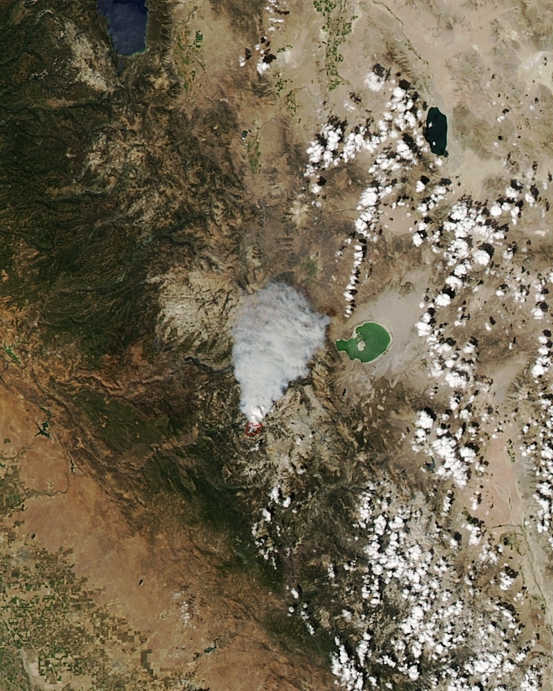 11.set.2014 - O satélite de observação da Terra do Aqua, da Nasa, capturou imagens de um incêndio florestal no Parque Nacional Yosemite, na Califórnia (EUA), no domingo (7), a 725 km acima da superfície da terra