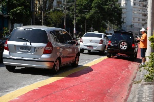 Feira da Madrugada: a disputa entre a Faria Lima e os camelôs do Brás