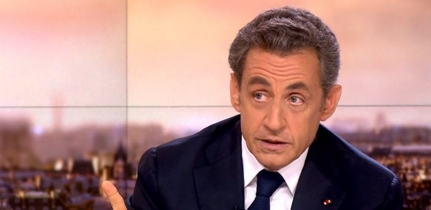 Nicolas Sarkozy rebateu "lições de exemplaridade" de Manuel Valls - AFP