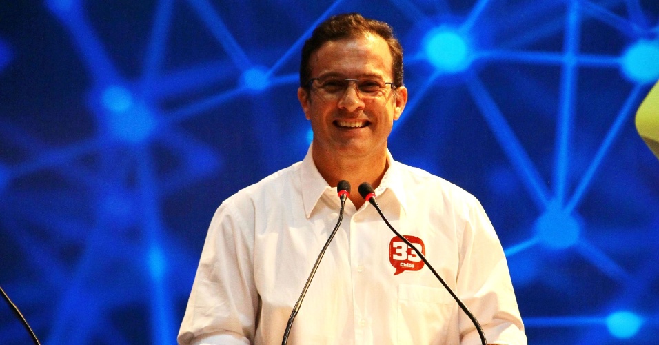 28.ago.2014 - O candidato Chico Preto (PMN) participa do debate com candidatos ao governo do Amazonas na sede do Band Amazonas em Manaus (AM)