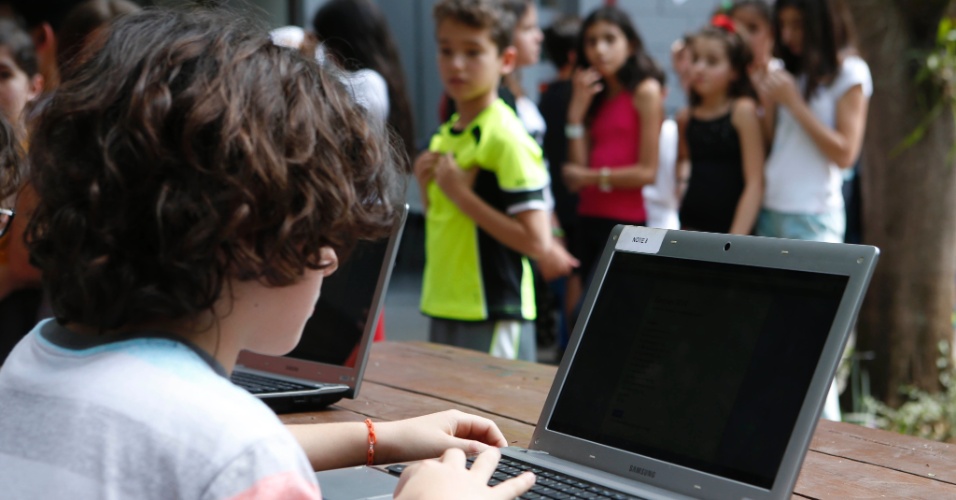 24.set.2014 - Uma das escolas que participaram da simulação foi o colégio Ítaca, na zona oeste de São Paulo