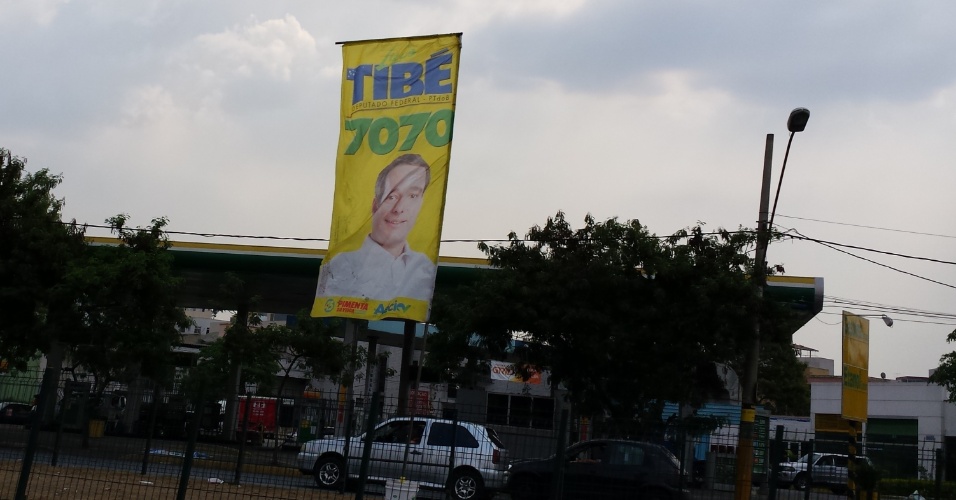 Candidato à reeleição, o deputado federal Luis Tibé (PTdoB) é um dos campeões de propagandas pela capital mineira