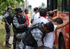 Polícia faz barreiras para conter ataques às véspera de eleição em São Luís - Beto Macário/UOL