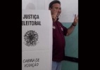 Lucas Barreto, candidato a governador pelo PSD, acena depois de votar - Facebook/Reprodução