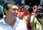 Flávio Dino (PC do B) vota em São Luís e promete novo ciclo no Estado - Beto Macario/UOL