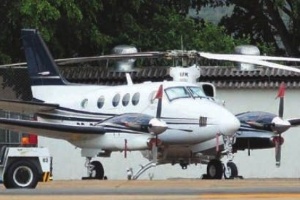 Avião que levava assessor de campanha do governador eleito, Fernando Pimentel