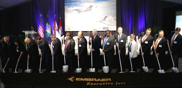 Cerimônia marca o começo da ampliação da fábrica da Embraer nos EUA - Divulgação