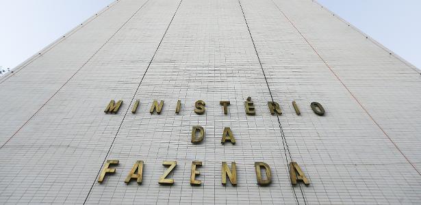 Fazenda: ampliação de isenção do IR gera renúncia de R$ 3,29 bilhões