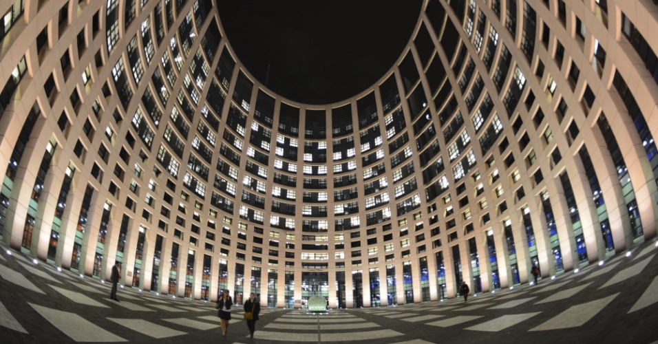 21.out.2014 - Vista exterior de um edifício do Parlamento Europeu em Estrasburgo, na França