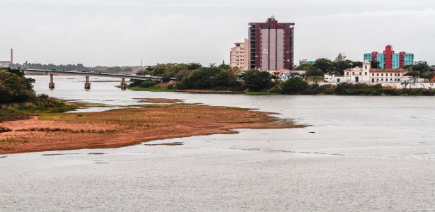 Falta de chuva no Sudeste atinge rio Paraíba do Sul, principal fonte de abastecimento do Estado do Rio - Daniel Castelo Branco/Agência O Dia/Estadão Conteúdo