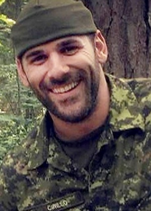 O soldado Nathan Frank Cirillo foi baleado quando cumpria seu turno na Guarda Cerimonial, durante ataque ao Parlamento canadense, em Ottawa - Reprodução/Facebook