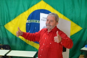 Nelson Almeida - 26.out.2014/AFP Nelson Almeida - 26.out.2014/AFP