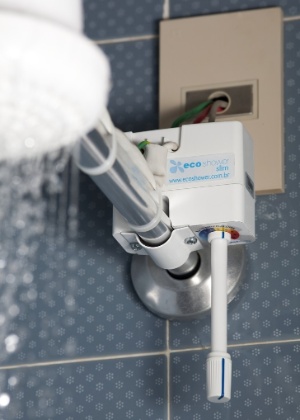 Equipamento Eco Shower permite regulagem mais precisa do aquecimento do chuveiro elétrico e assim evita o desperdício de água e energia - Divulgação