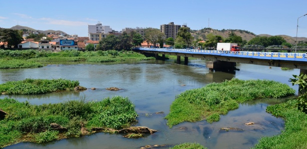 A estiagem castiga a bacia do rio Paraíba do Sul, na cidade de Barra do Piraí, no Rio - Tomaz Silva/Agência Brasil