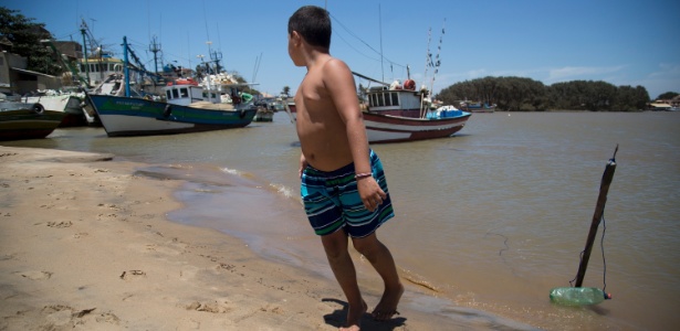 O rio Paraíba do Sul passa por uma de suas maiores estiagens. Suas águas abastecem vários municípios do Estado do Rio - Mauro Pimentel/UOL