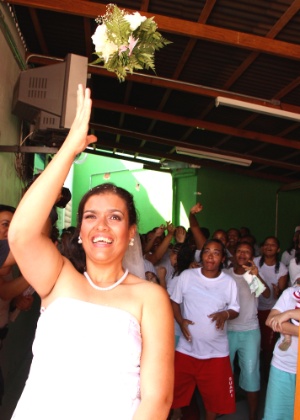 Patrícia Santos Morato Cordeiro, 34, condenada por homicídio, se casou na cadeia - Fernanda de Paula/Divulgação