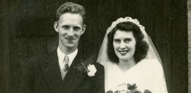 Após 65 anos juntos, casal inglês morre com minutos de diferença - 18 ...