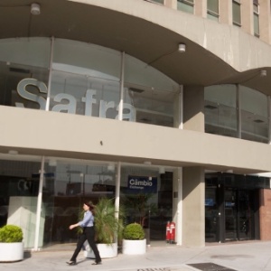 Banco Safra, em São Paulo - Danilo Verpa/Folhapress