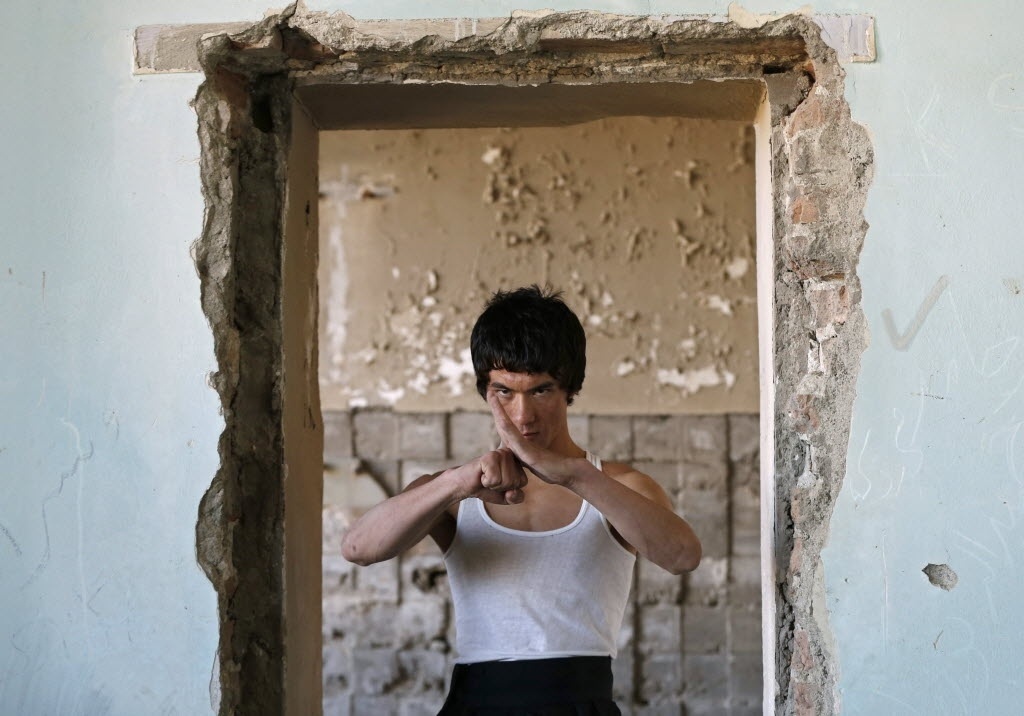 Fotos Bruce Lee Do Afeganistão Quer Mostrar Lado Positivo Do País 11122014 Uol Notícias