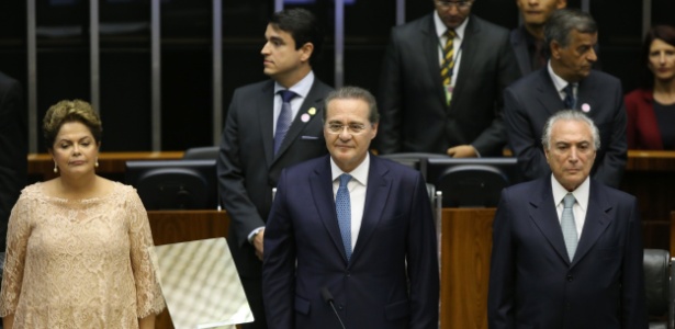 Dilma ao lado de Renan Calheiros (PMDB-AL) e Michel Temer (PMDB-SP) durante sua posse em janeiro - Sérgio Lima/Folhapress