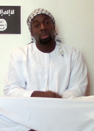 Amedy Coulibaly aparece em vídeo divulgado por islamitas - AFP
