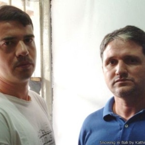 Gularte (e) e Archer, brasileiros condenados à pena de morte na Indonésia - Snowing in Bali/Kathryn Bonella