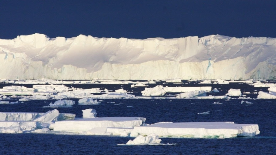 6,4 trilhões de toneladas de gelo derreteram desde 1992 - Esmee van Wijk/AFP
