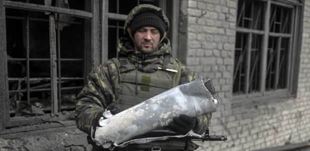 Exército da Ucrânia afirma que 13 soldados morreram em novos combates