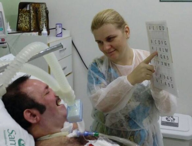 Adriana,31, e o marido Wellington, 57, diagnosticado com esclerose lateral amiotrófica (Ela) - Arquivo pessoal