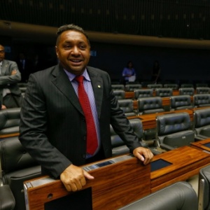 O deputado federal Tiririca (PR-SP) foi reeleito com mais de 1 milhão de votos - Pedro Ladeira/Folhapress