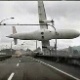 4.fev.2015 - Queda de avião em Taiwan - sequência 2 - Xinhua