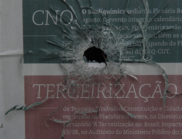 Doze pessoas morreram em tiroteio entre a PM e supostos criminosos no bairro do Cabula, em Salvador - Edilson Lima/Agência A Tarde/Estadão Conteúdo 
