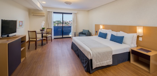 Um dos quartos do hotel Blue Tree: Youssef é dono de seis apartamentos no local - Divulgação