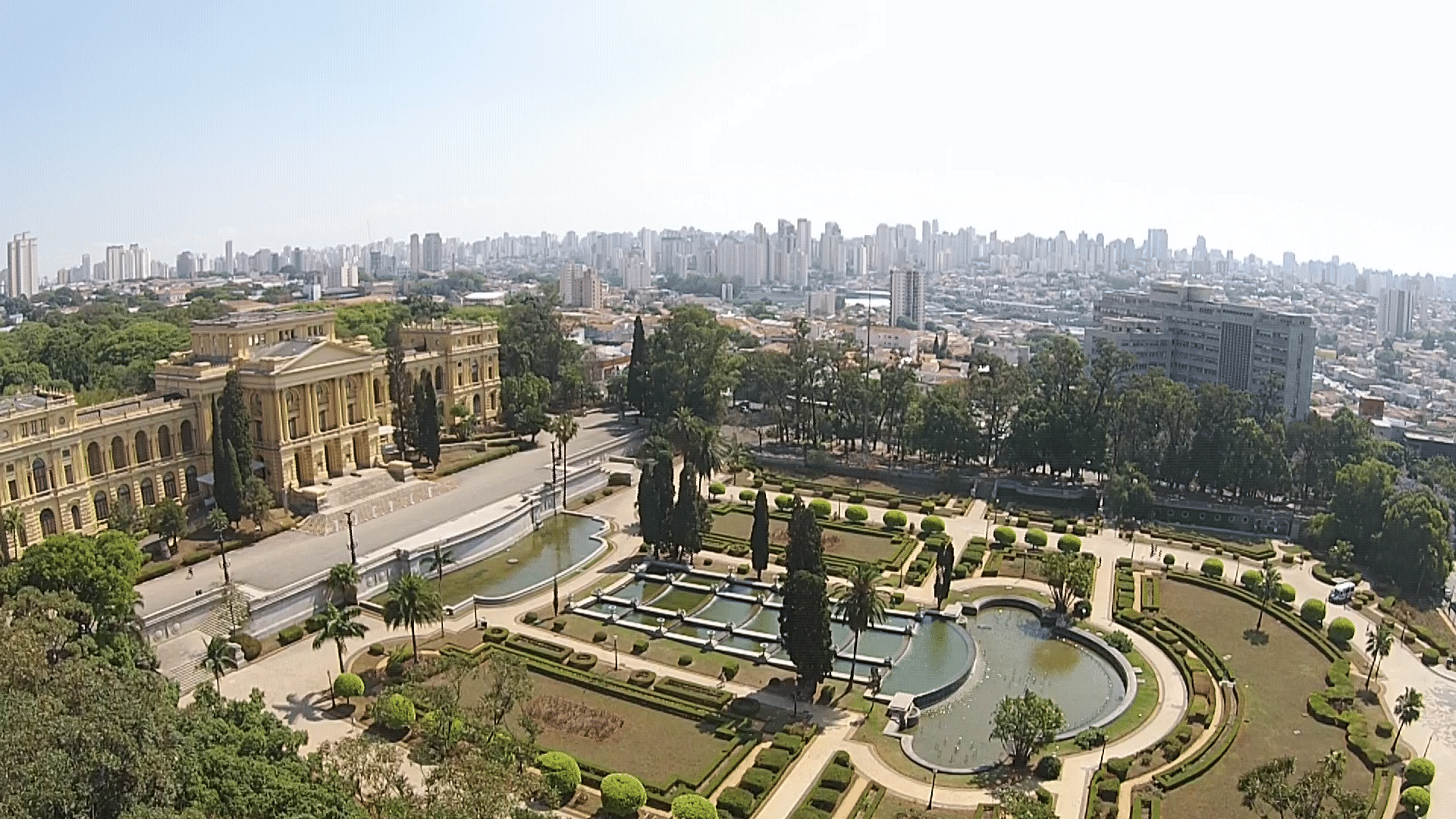 Imagens aéreas feitas com drones da empresa Alfa Drones, de São Paulo - Divulgação